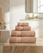 ⁦4-Piece Towel Set⁩ - الصورة ⁦3⁩